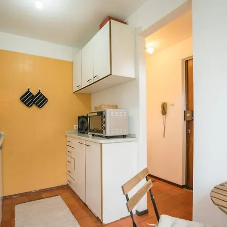 Carcavelos By The Beach Apartment