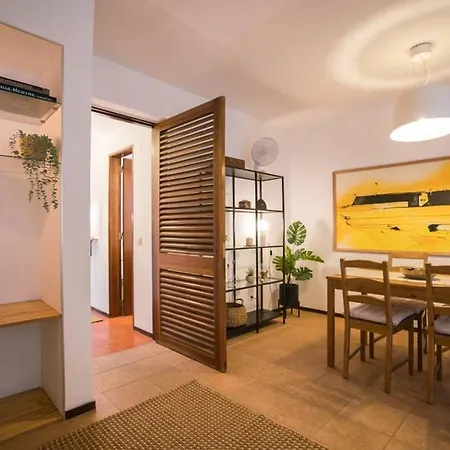Apartment Carcavelos By The Beach