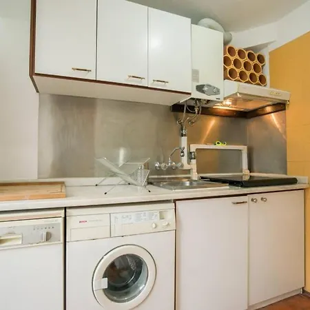 Carcavelos By The Beach Apartment *