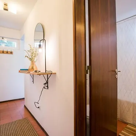 Carcavelos By The Beach Apartment *